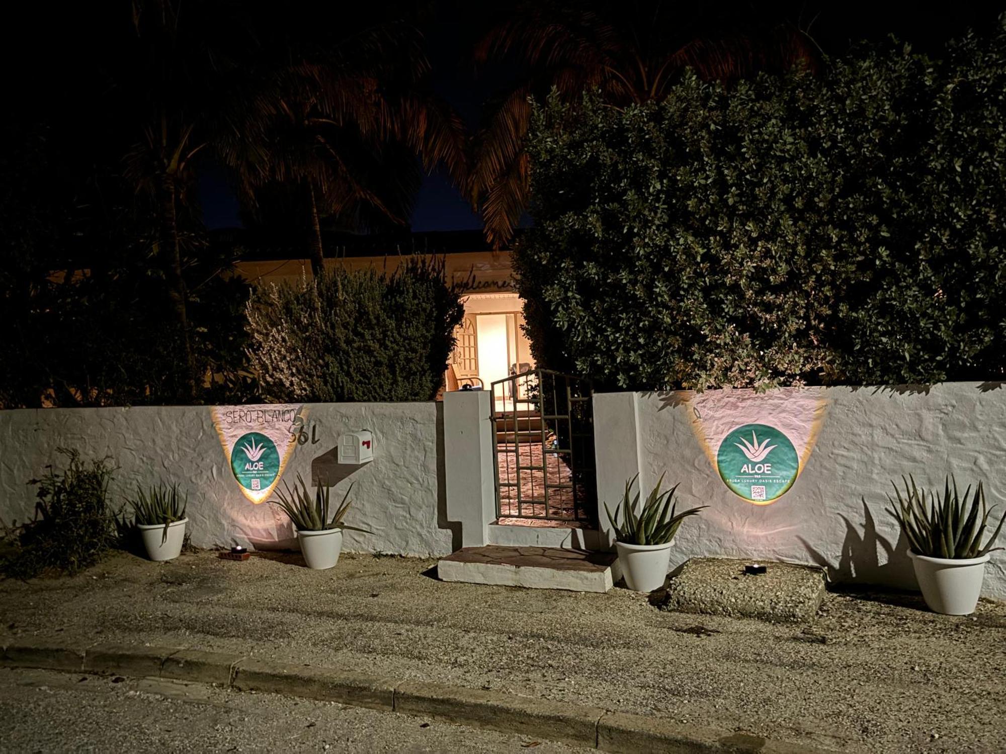 Aloe B&B Oranjestad Exterior photo