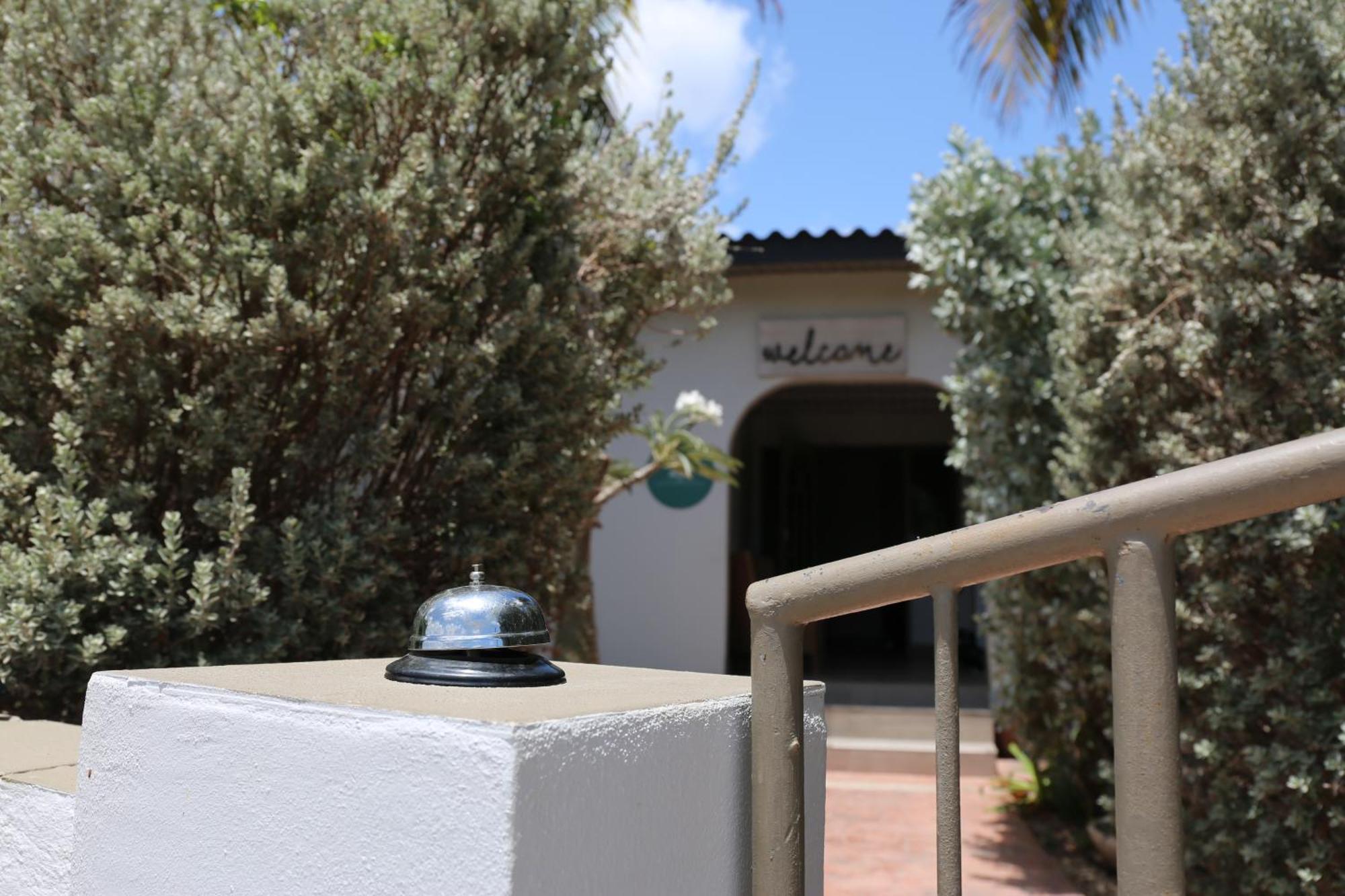 Aloe B&B Oranjestad Exterior photo