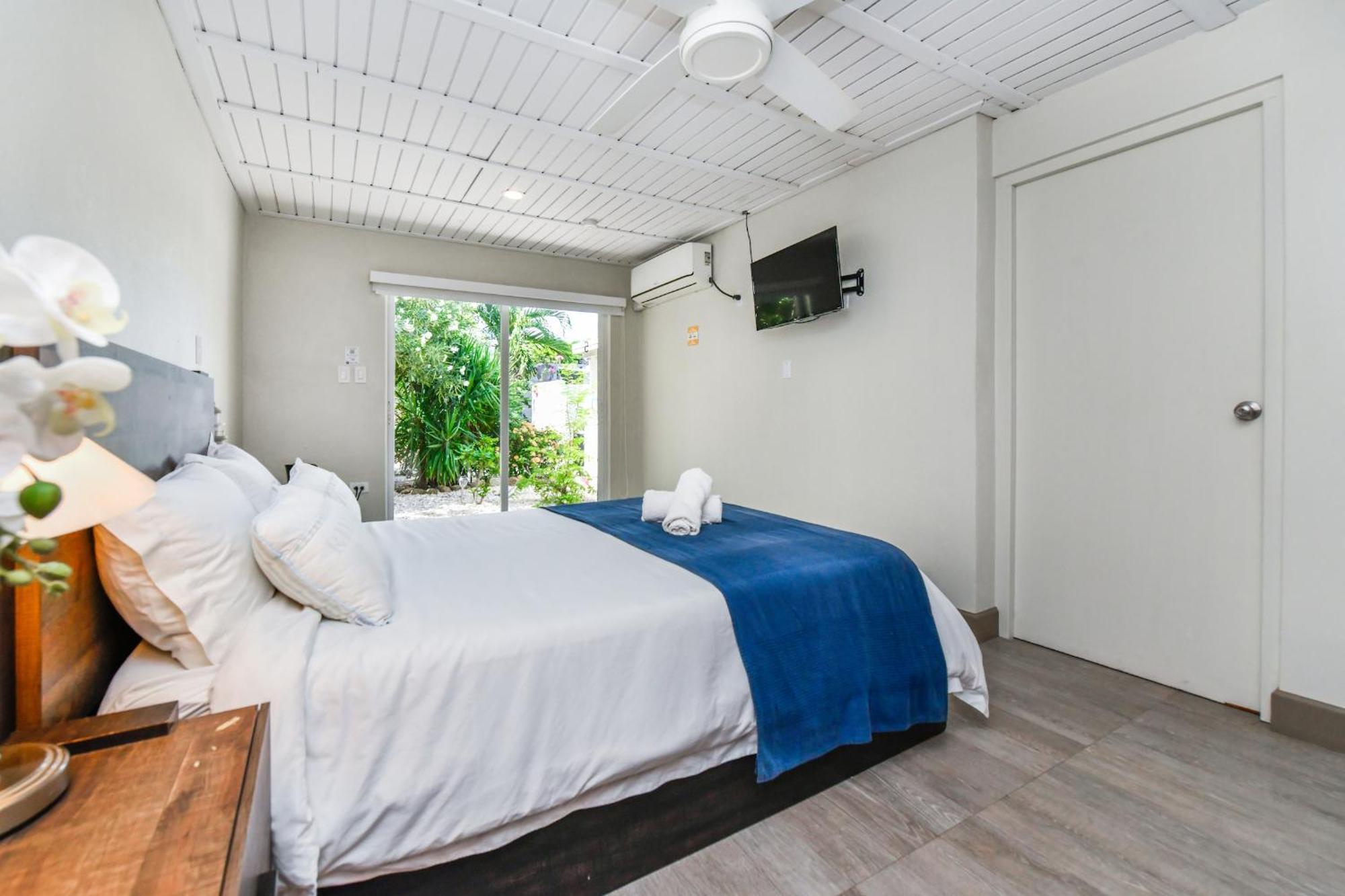 Aloe B&B Oranjestad Exterior photo